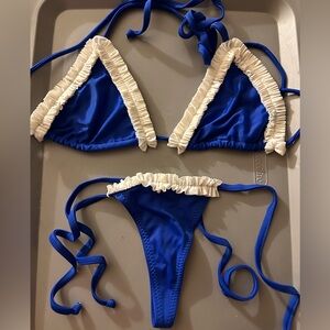NWOT Sexy Skimpy Triangle Top Tie Side Thong Bottom Bikini w/ White Ruffle Trim
